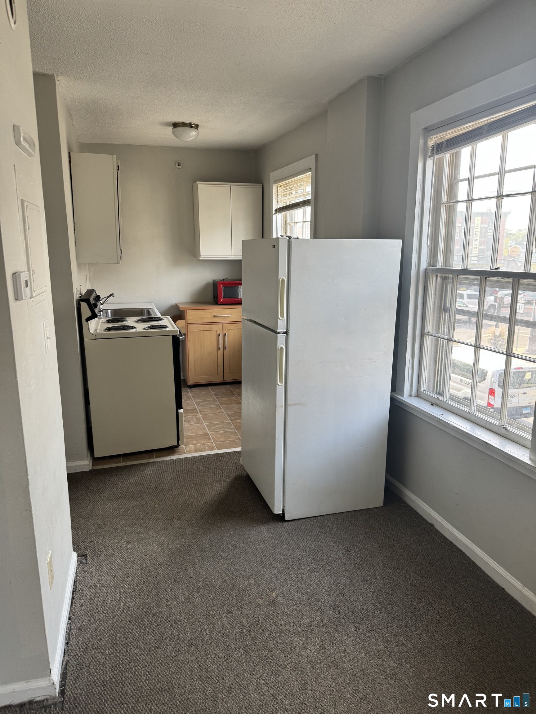666 Main Street, Unit B3 Middletown, CT 06457 - Photo 7 of 9 Gallery Image 7