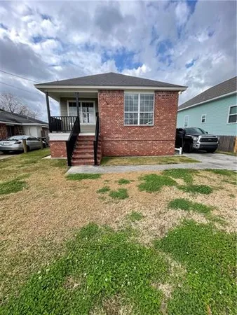$2,200 | 1763 Pace Boulevard, New Orleans, LA 70114