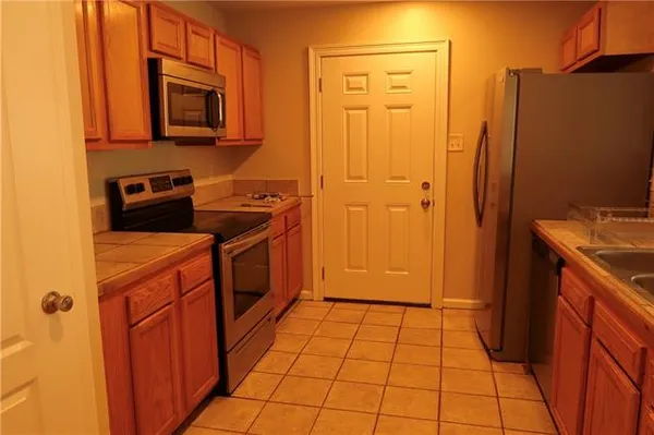 $2,200 | 1763 Pace Boulevard, New Orleans, LA 70114