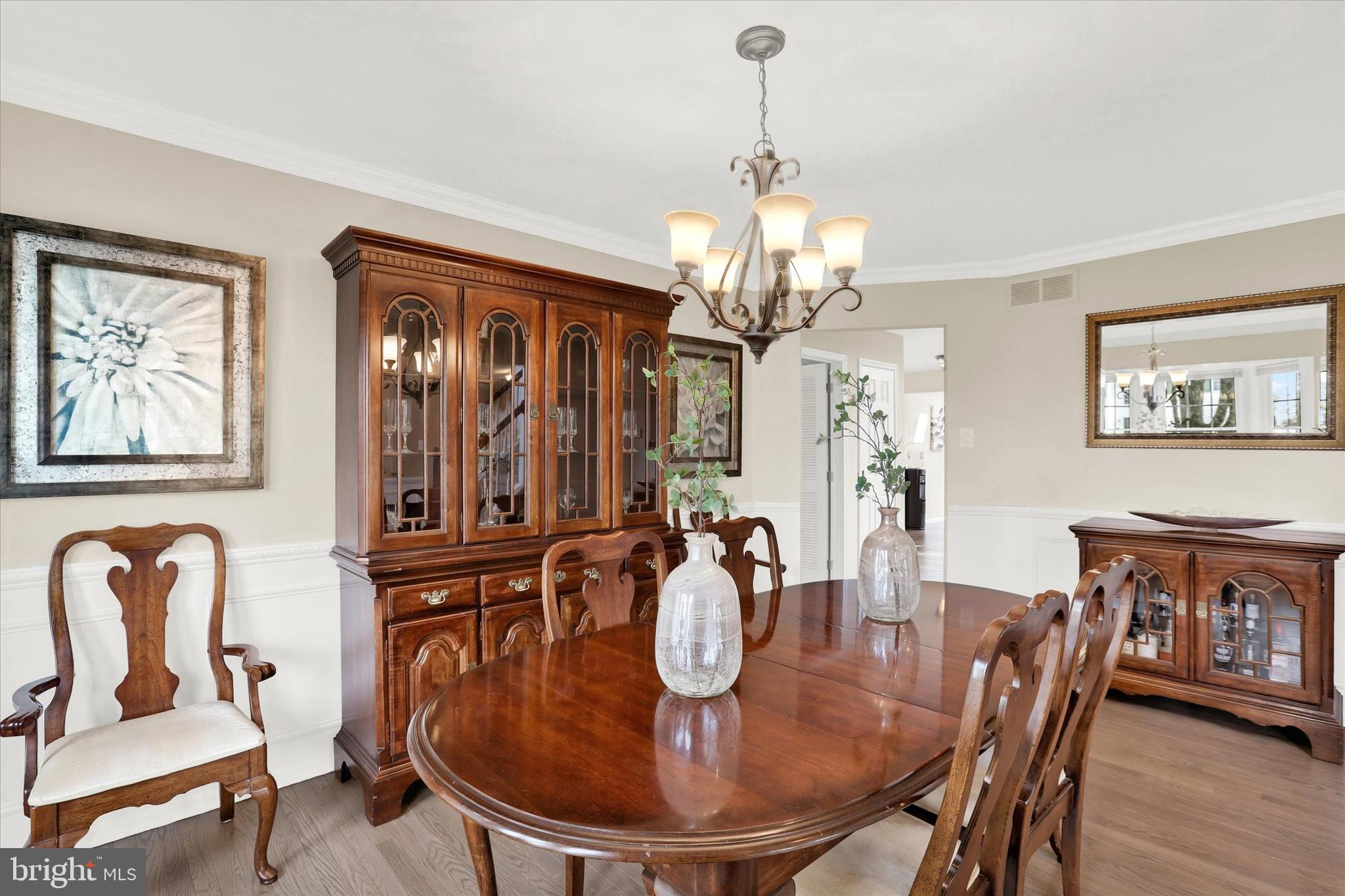 4901 Crosspoint Drive Doylestown, PA 18902 - Photo 16 of 73 Formal Dining Room