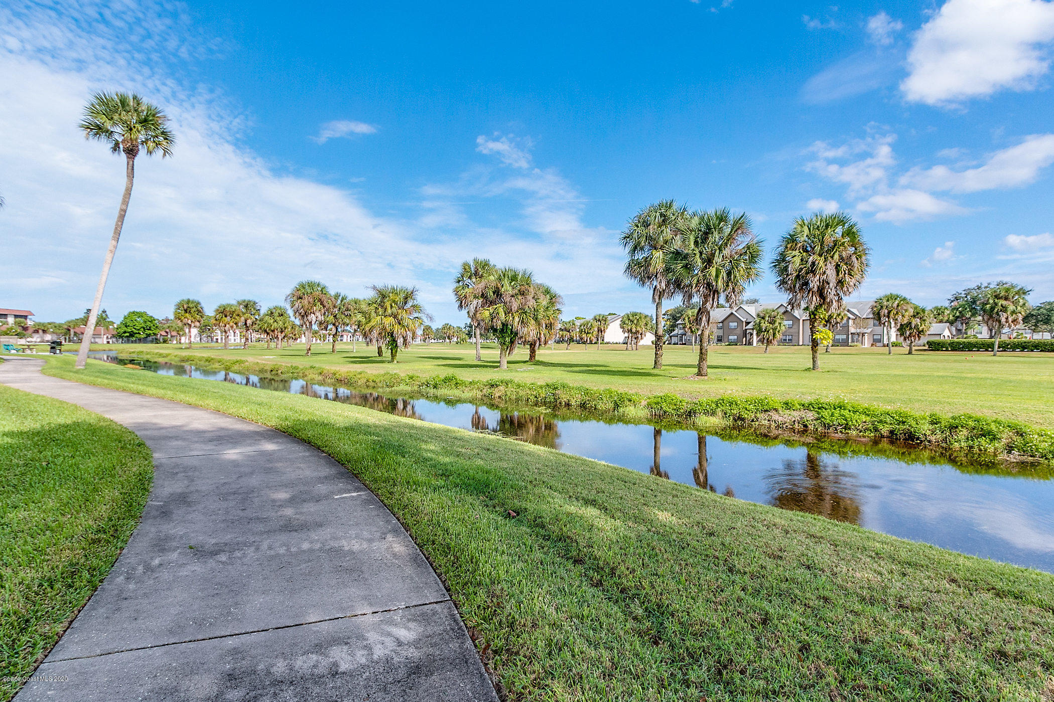 2727 North Wickham Road, Unit 1069 Melbourne, FL 32935 - Photo 23 of 30 Trails