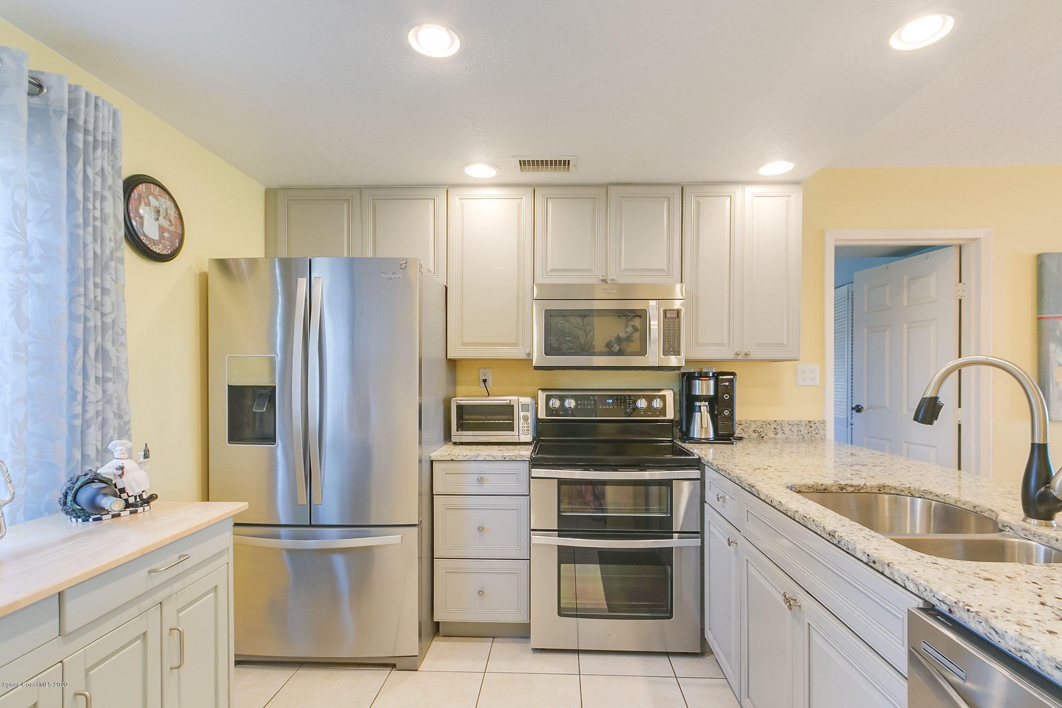 2727 North Wickham Road, Unit 1069 Melbourne, FL 32935 - Photo 5 of 30 Upgrades Galore