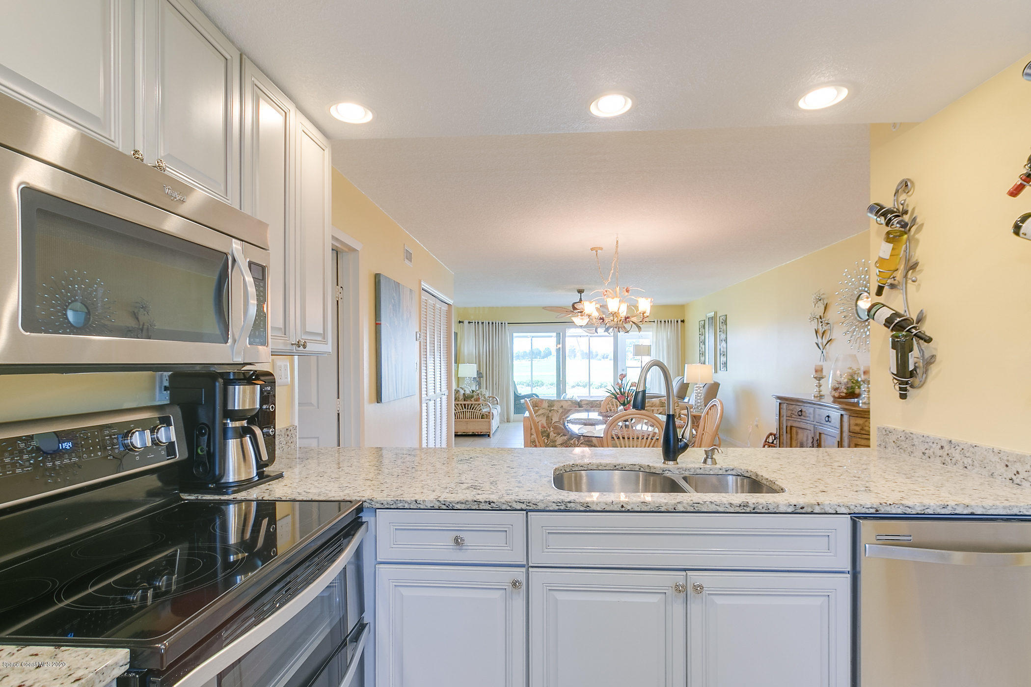 2727 North Wickham Road, Unit 1069 Melbourne, FL 32935 - Photo 6 of 30 Renovated