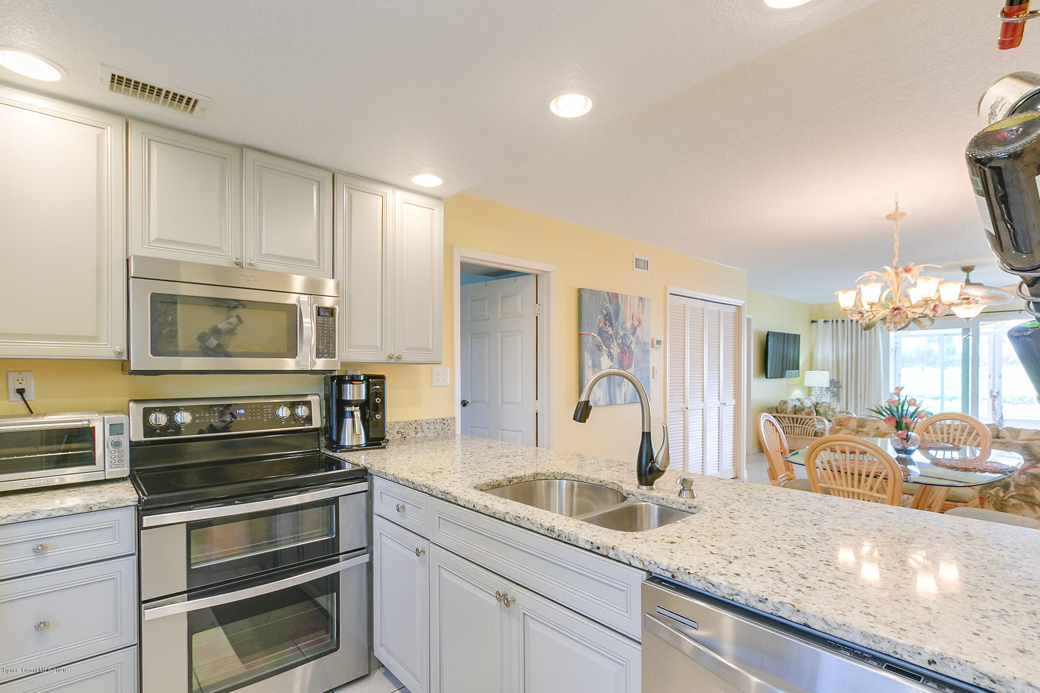 2727 North Wickham Road, Unit 1069 Melbourne, FL 32935 - Photo 7 of 30 Gray Cabinets