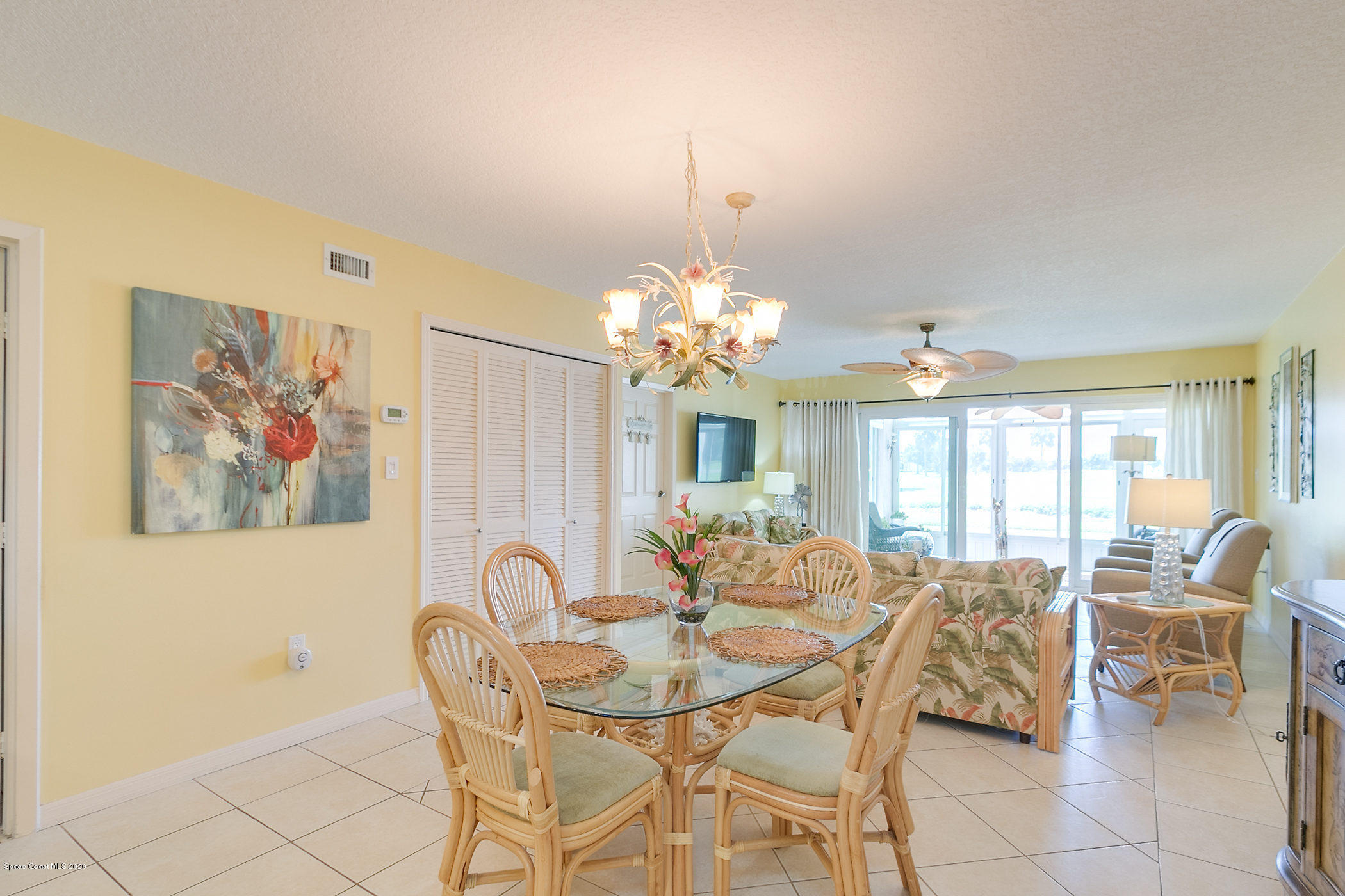 2727 North Wickham Road, Unit 1069 Melbourne, FL 32935 - Photo 8 of 30 Dining