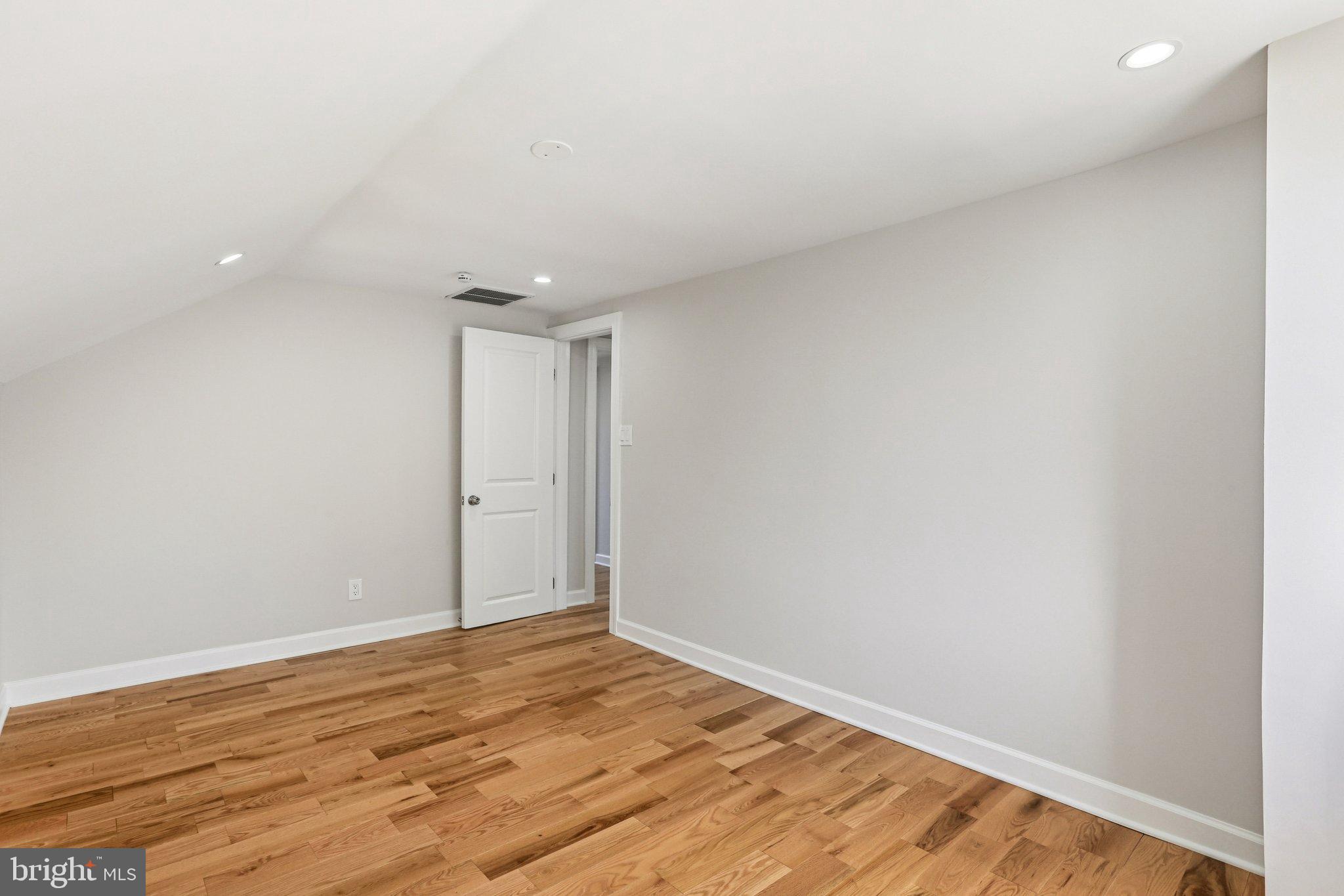 10571 Scaggsville Road Laurel, MD 20723 - Photo 30 of 60