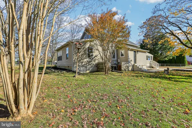 a view of a small house