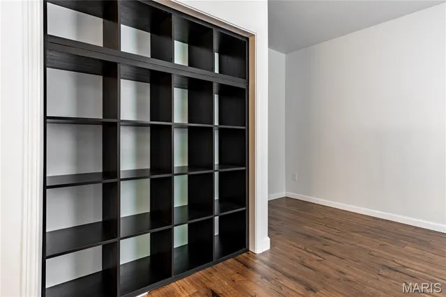 $220,000 | 1722 Robin Knl Court, St. Louis, MO 63146