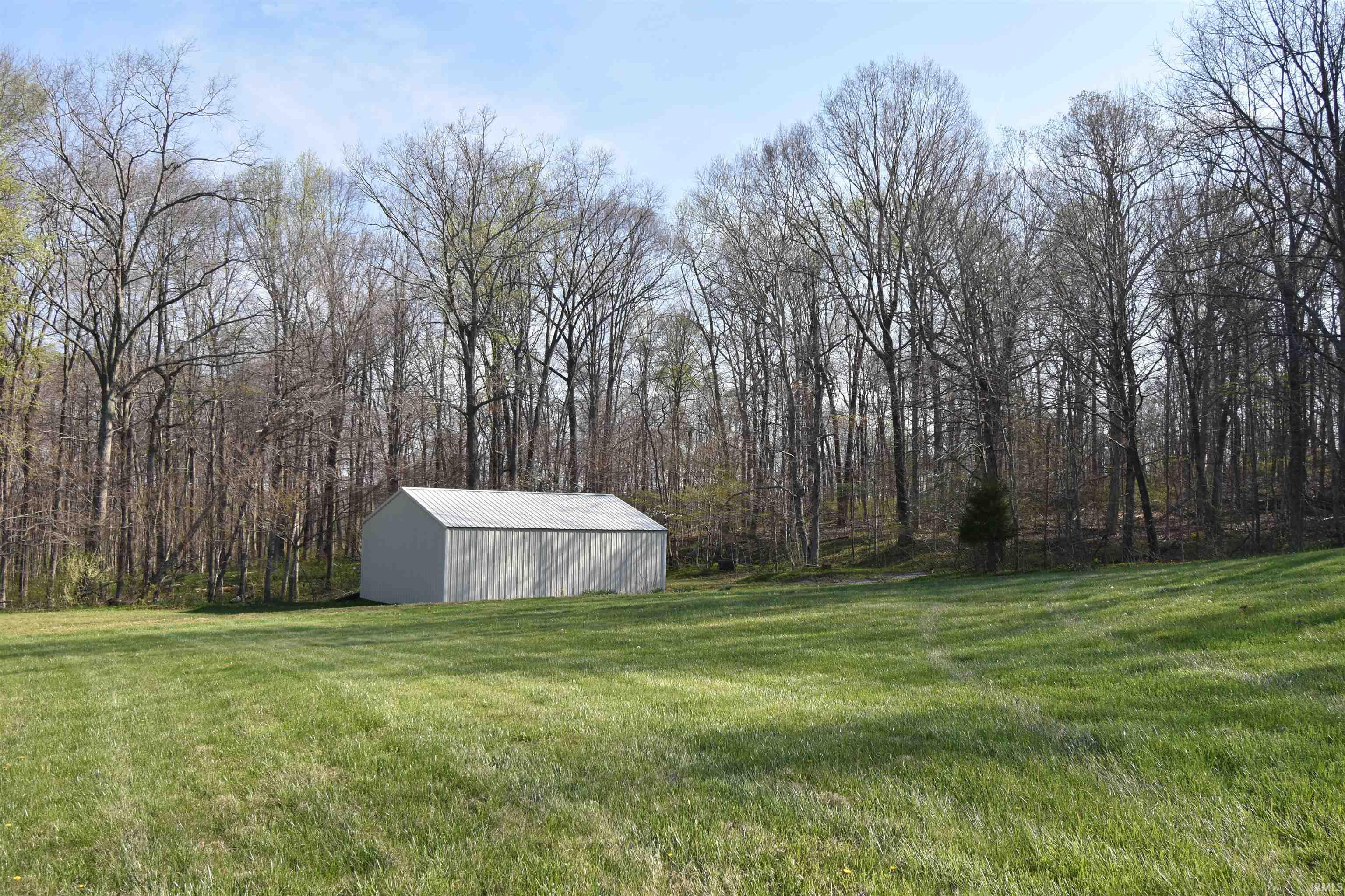 998 East Phillips Road English, IN 47118 - Photo 15 of 35
