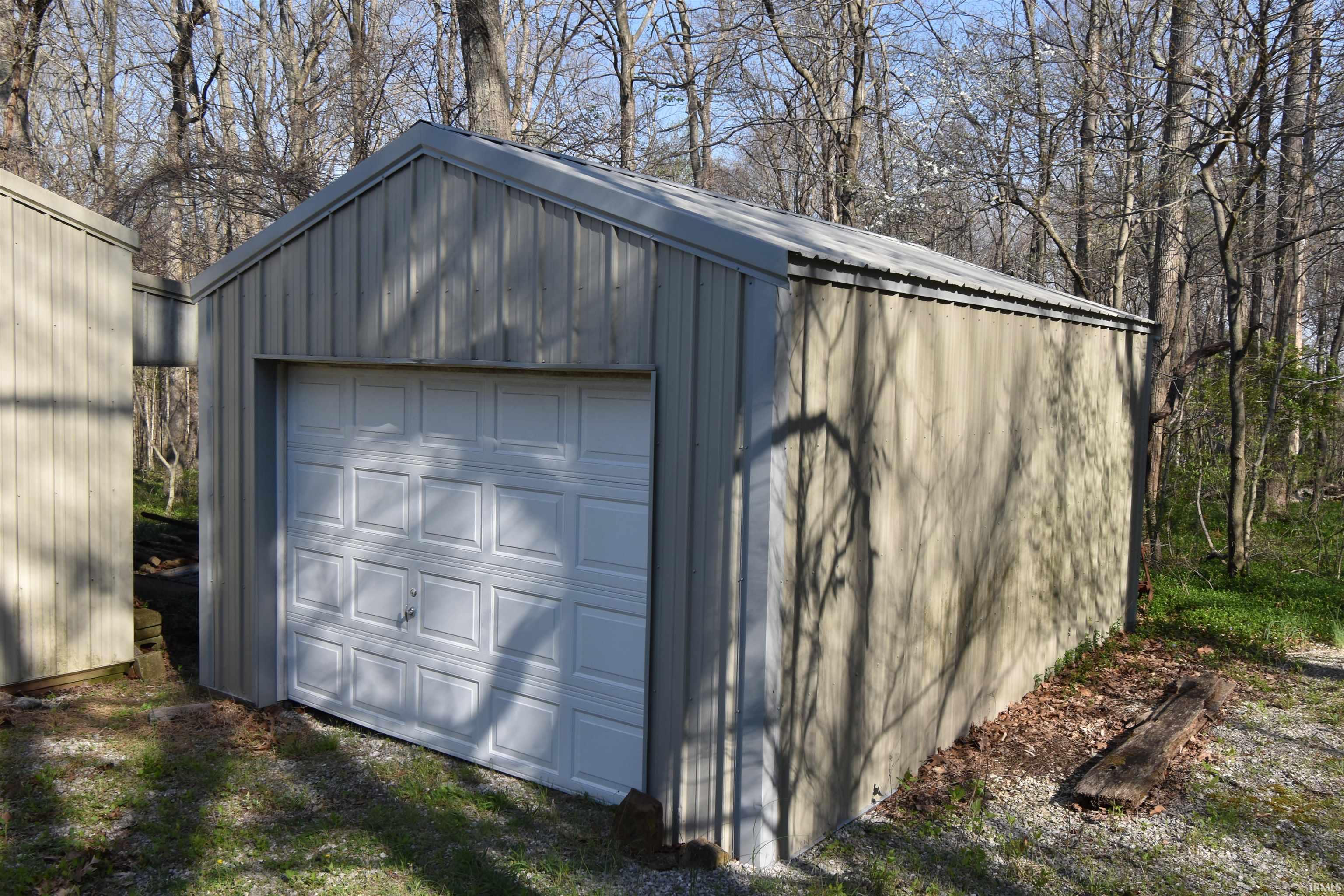 998 East Phillips Road English, IN 47118 - Photo 28 of 35