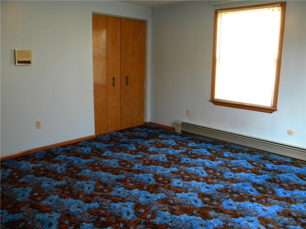 208 Springdale Road Venetia, PA 15367 - Photo 19 of 25 Bedroom 3