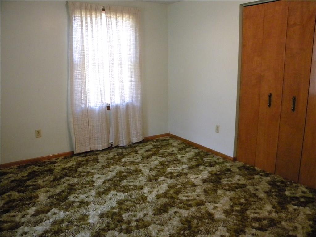 208 Springdale Road Venetia, PA 15367 - Photo 20 of 25 Bedroom 4