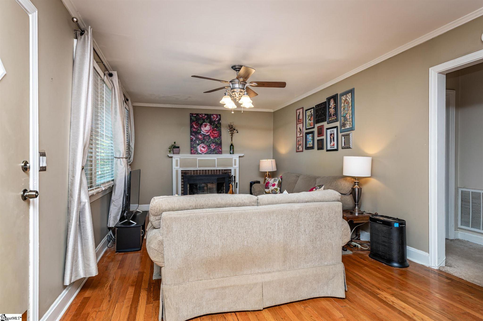52 Nottingham Road Greenville, SC 29607 - Photo 7 of 26