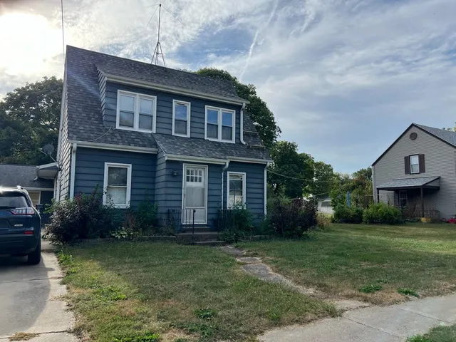 $135,900 | 304 Maple Avenue, Forreston, IL 61030