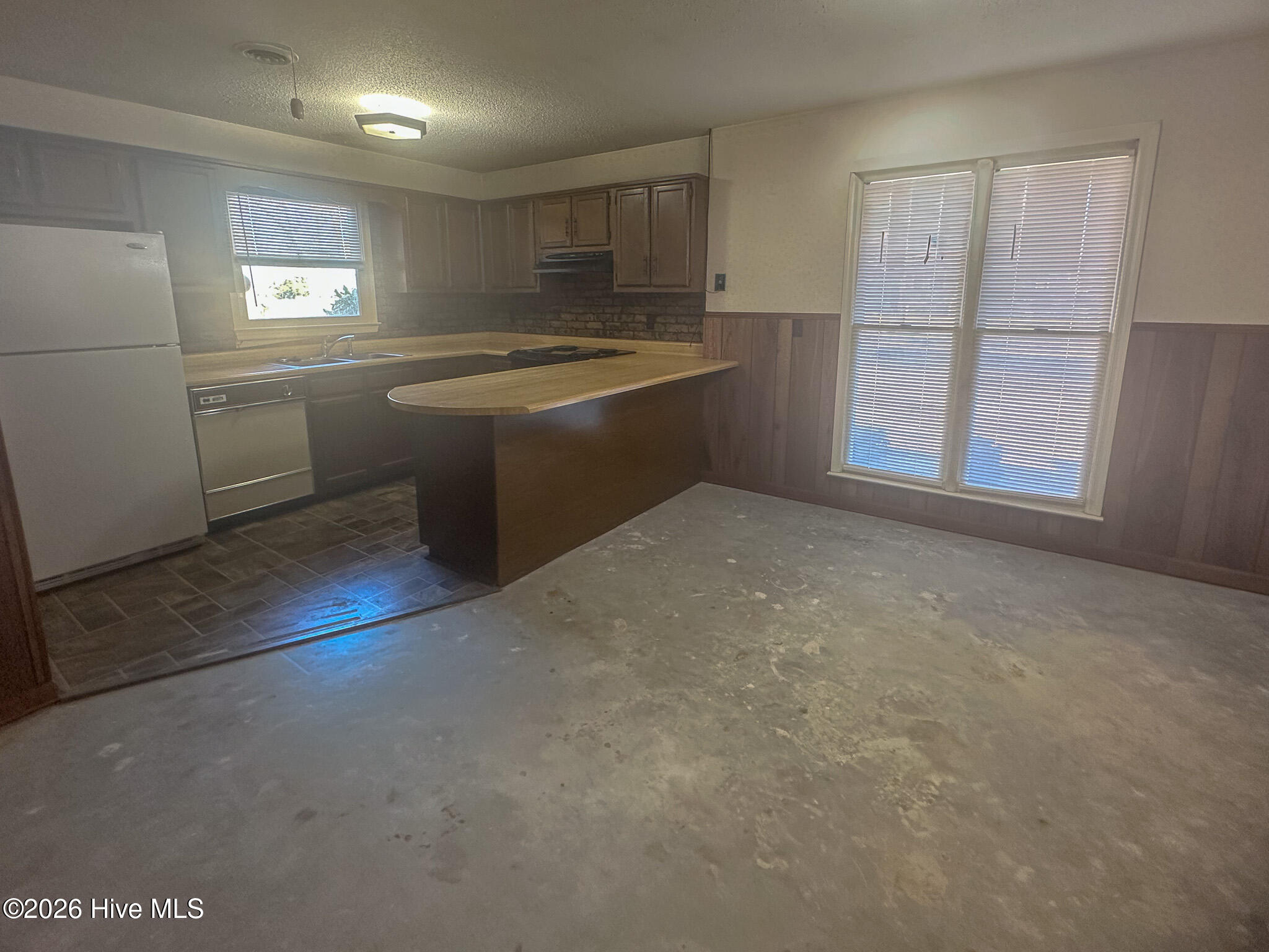 1287 Mt Pleasant Road Swansboro, NC 28584 - Photo 4 of 24 IMG_5894