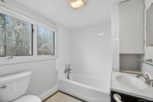 $695,000 | 125 Mountain Rest Road, New Paltz, NY 12561