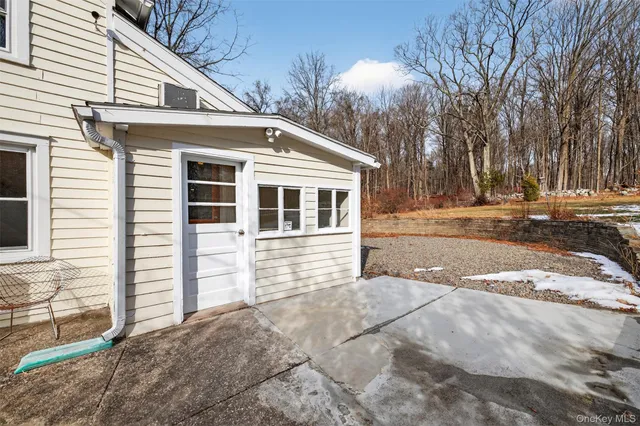 $695,000 | 125 Mountain Rest Road, New Paltz, NY 12561