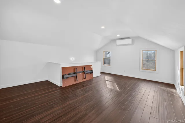 $695,000 | 125 Mountain Rest Road, New Paltz, NY 12561