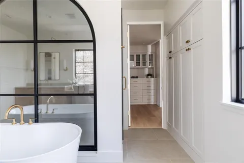 $3,500,000 | 6803 Southridge Drive, Dallas, TX 75214