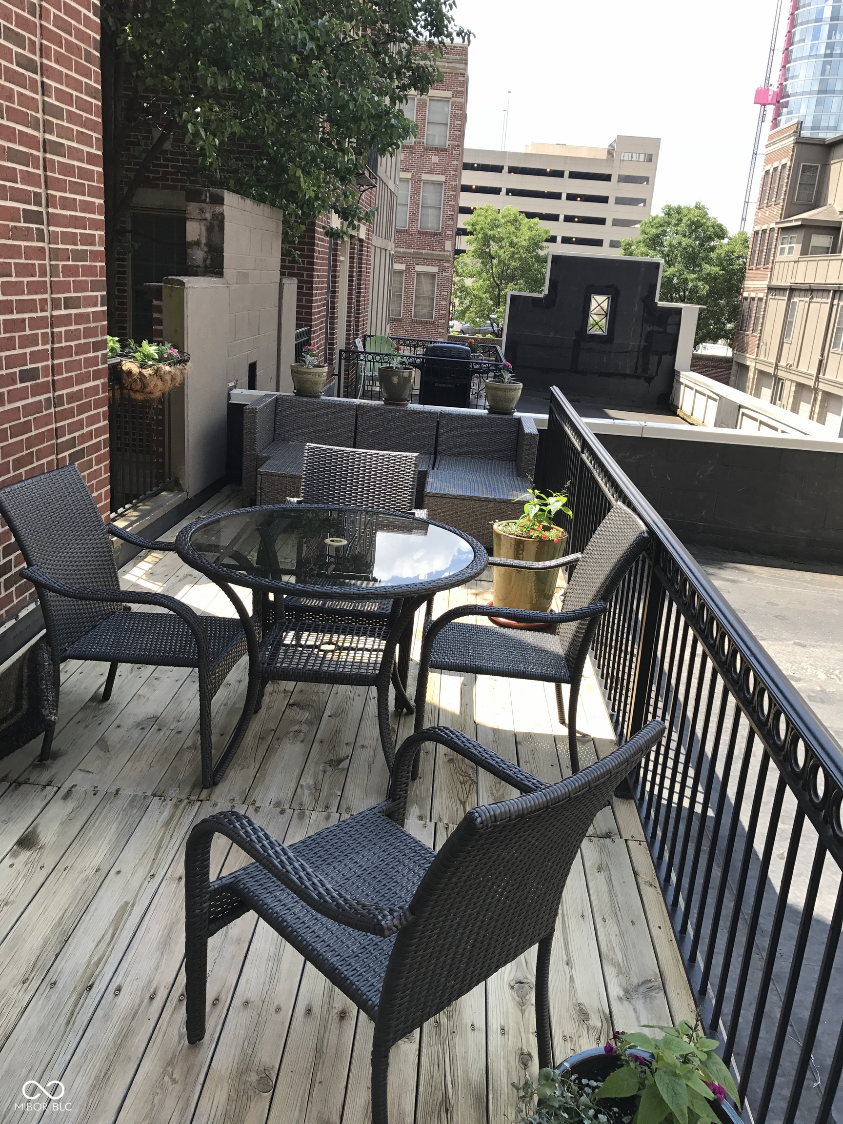 230 North Cleveland Street, Unit 230B Indianapolis, IN 46204 - Photo 27 of 35