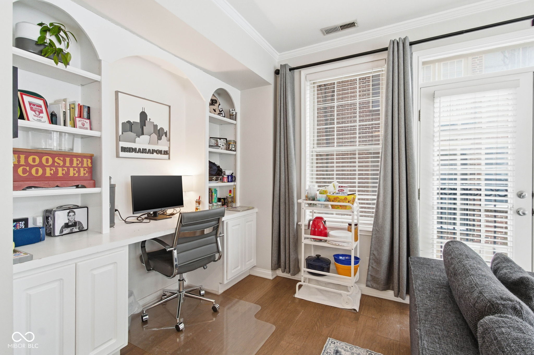 230 North Cleveland Street, Unit 230B Indianapolis, IN 46204 - Photo 7 of 35