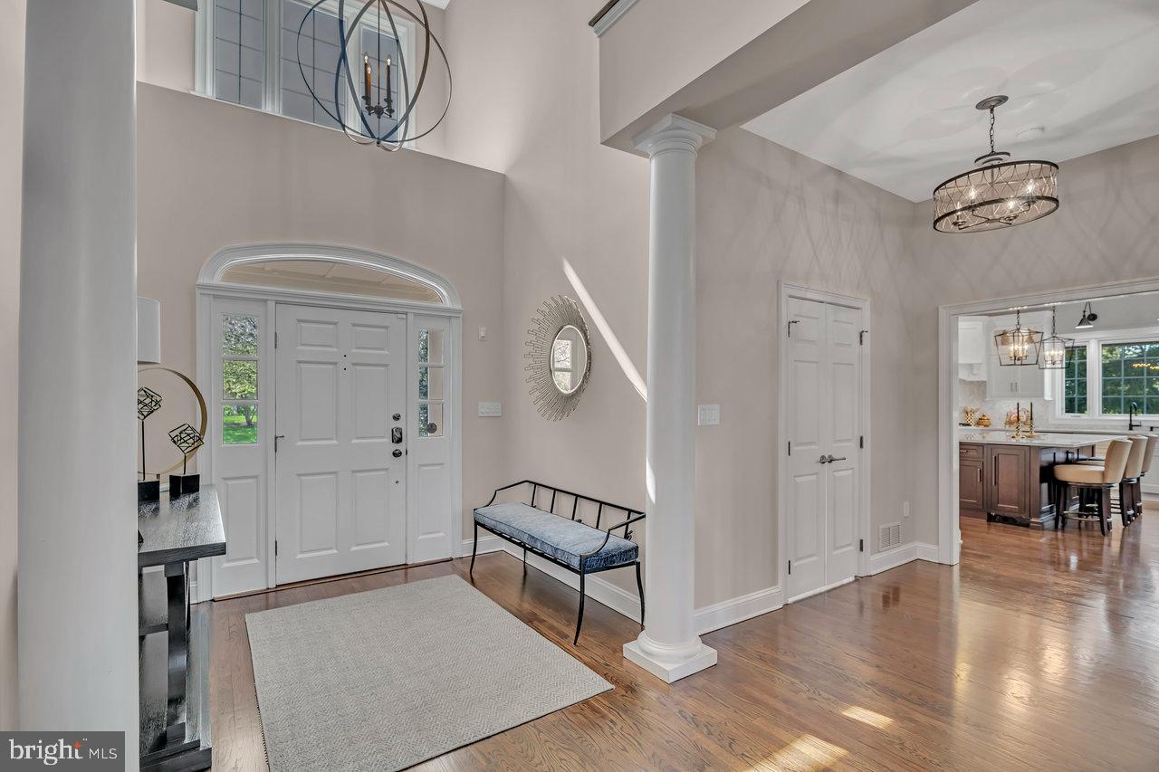 17 Banyan Road Skillman, NJ 08558 - Photo 6 of 53 a view of a livingroom with furniture and hardwood floor