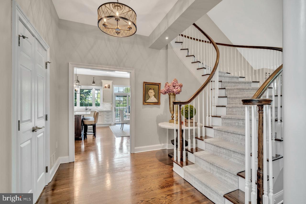 17 Banyan Road Skillman, NJ 08558 - Photo 8 of 53 a view of entryway with wooden floor