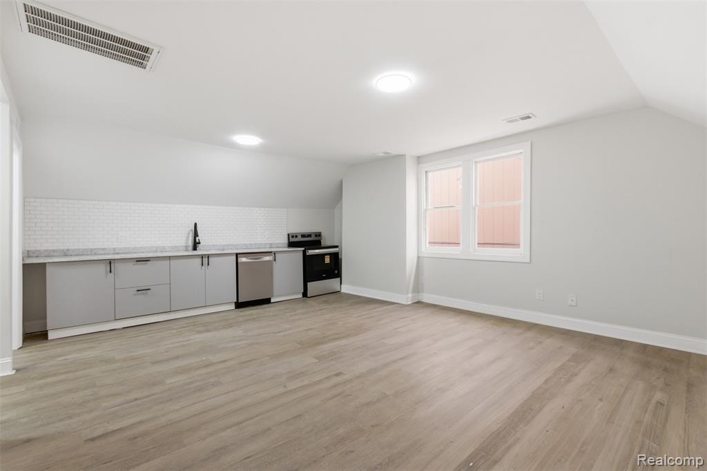4635 John R Street, Unit 4 Detroit, MI 48201 - Photo 10 of 13