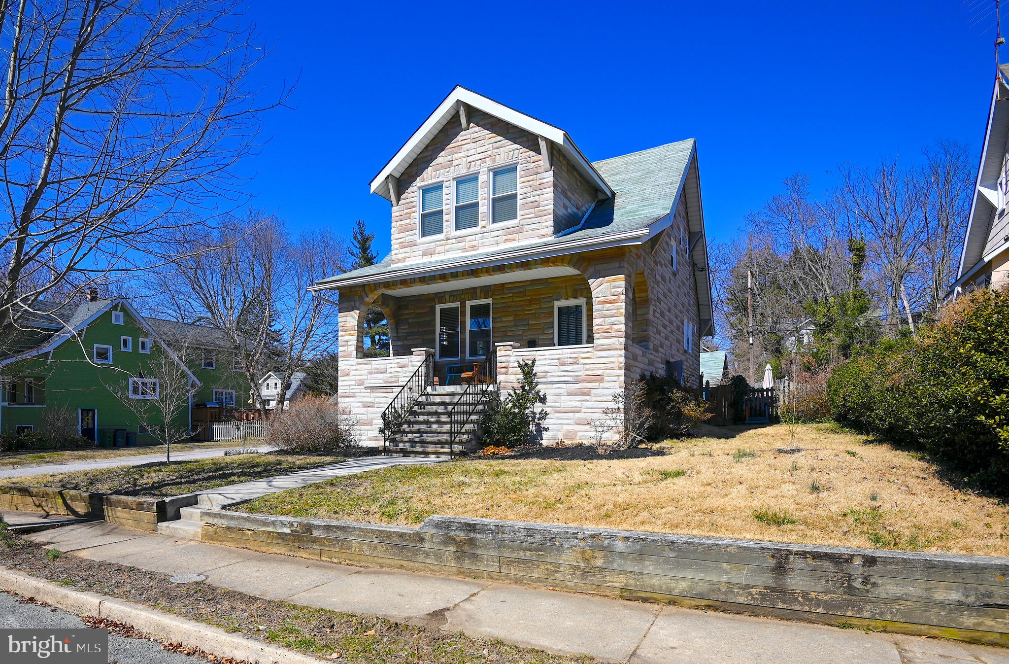 700 Cedarcroft Road Baltimore, MD 21212 - Photo 3 of 50