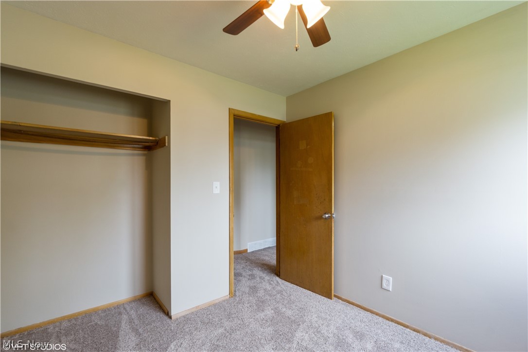 30112 Vineyard Road Willowick, OH 44095 - Photo 19 of 23