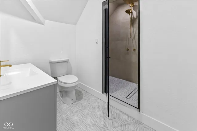 $270,000 | 206 North Beville Avenue, Indianapolis, IN 46201