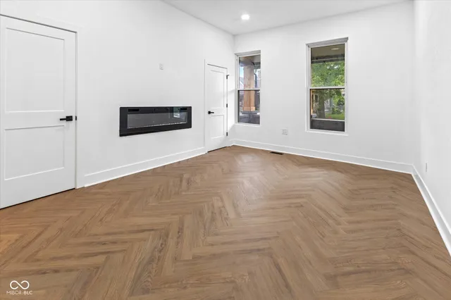 $270,000 | 206 North Beville Avenue, Indianapolis, IN 46201