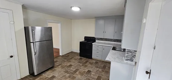 $475,000 | 154 Pleasant Street, Fitchburg, MA 01420