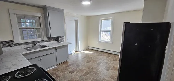 $475,000 | 154 Pleasant Street, Fitchburg, MA 01420