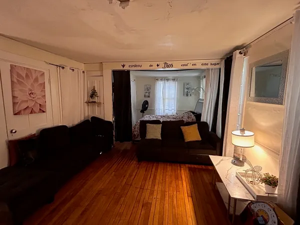 $475,000 | 154 Pleasant Street, Fitchburg, MA 01420