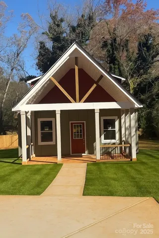 $279,000 | 510 North Mulberry Street, Cherryville, NC 28021