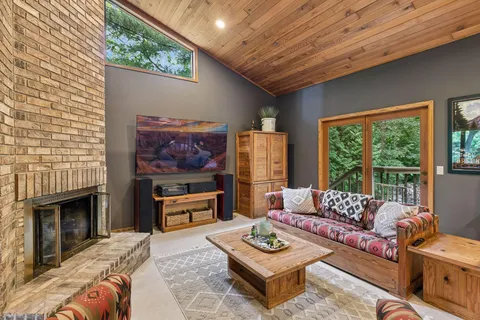 $650,000 | 18363 Jasper Path, Lakeville, MN 55044