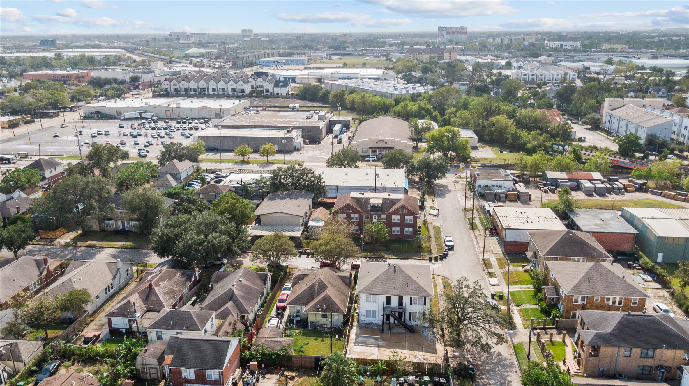 3901 Dallas Street, Unit B Houston, TX 77023 - Photo 25 of 32