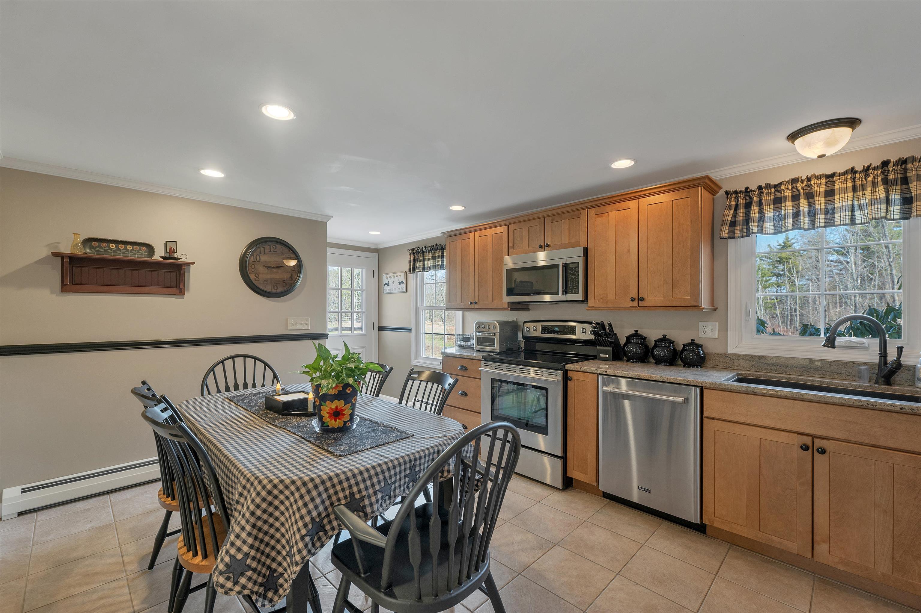 176 Dutile Road Belmont, NH 03220 - Photo 23 of 59 Gallery Image 23