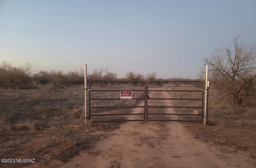 8318 North Razorback Road, Unit 63 Tucson, AZ 85743 - Photo 10 of 13
