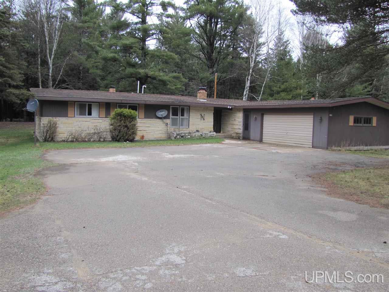 2155 H Road Bark River, MI 49807 - Photo 1 of 10