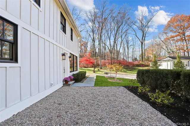 $4,950 | 260 Waccabuc Road, Unit 138, Goldens Bridge, NY 10526