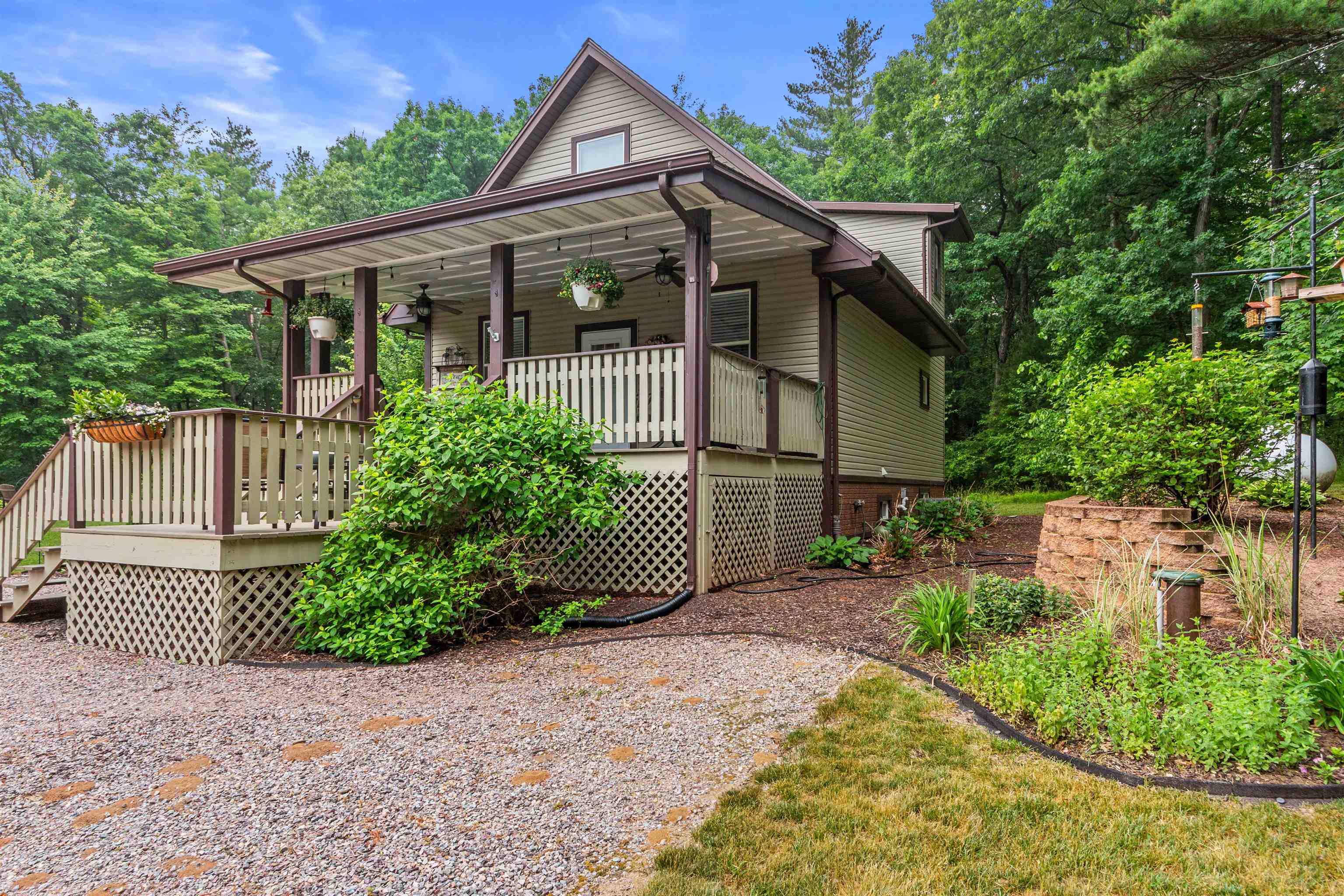 1854 County Rd Z Arkdale, WI 54613 - Photo 1 of 46