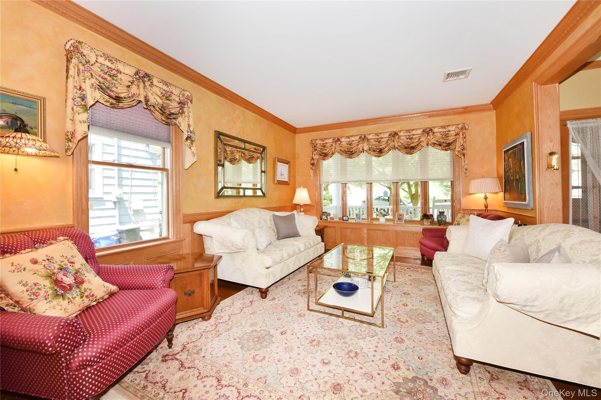 328 38th Road Queens, NY 11363 - Photo 11 of 35