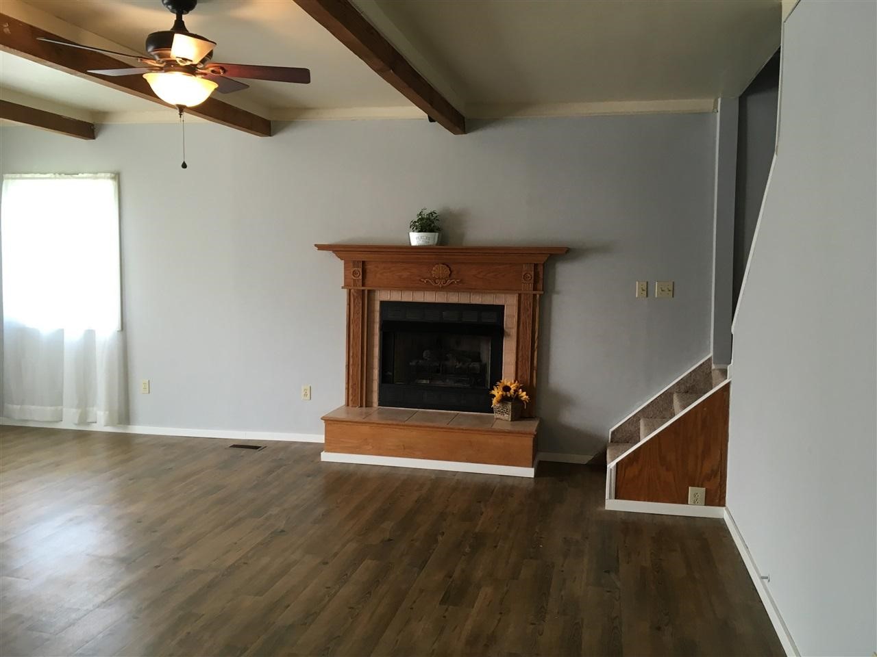 12091 Reid Road Durand, MI 48429 - Photo 6 of 35 Living Room