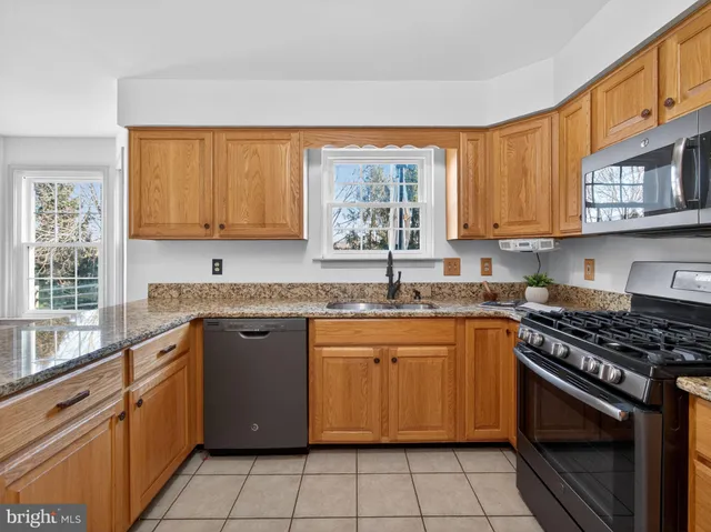 $625,000 | 1107 Stratford Circle, Harleysville, PA 19438