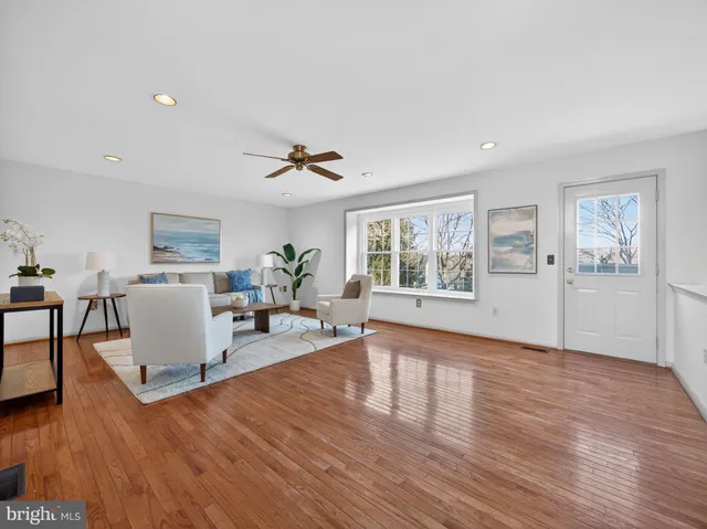 $625,000 | 1107 Stratford Circle, Harleysville, PA 19438