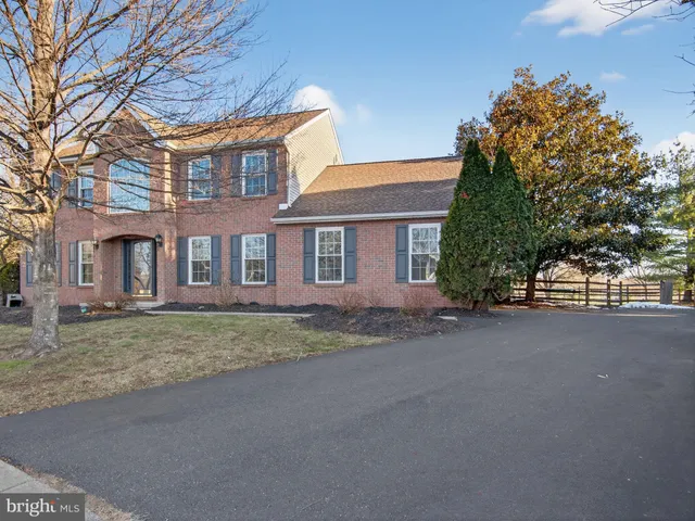$625,000 | 1107 Stratford Circle, Harleysville, PA 19438