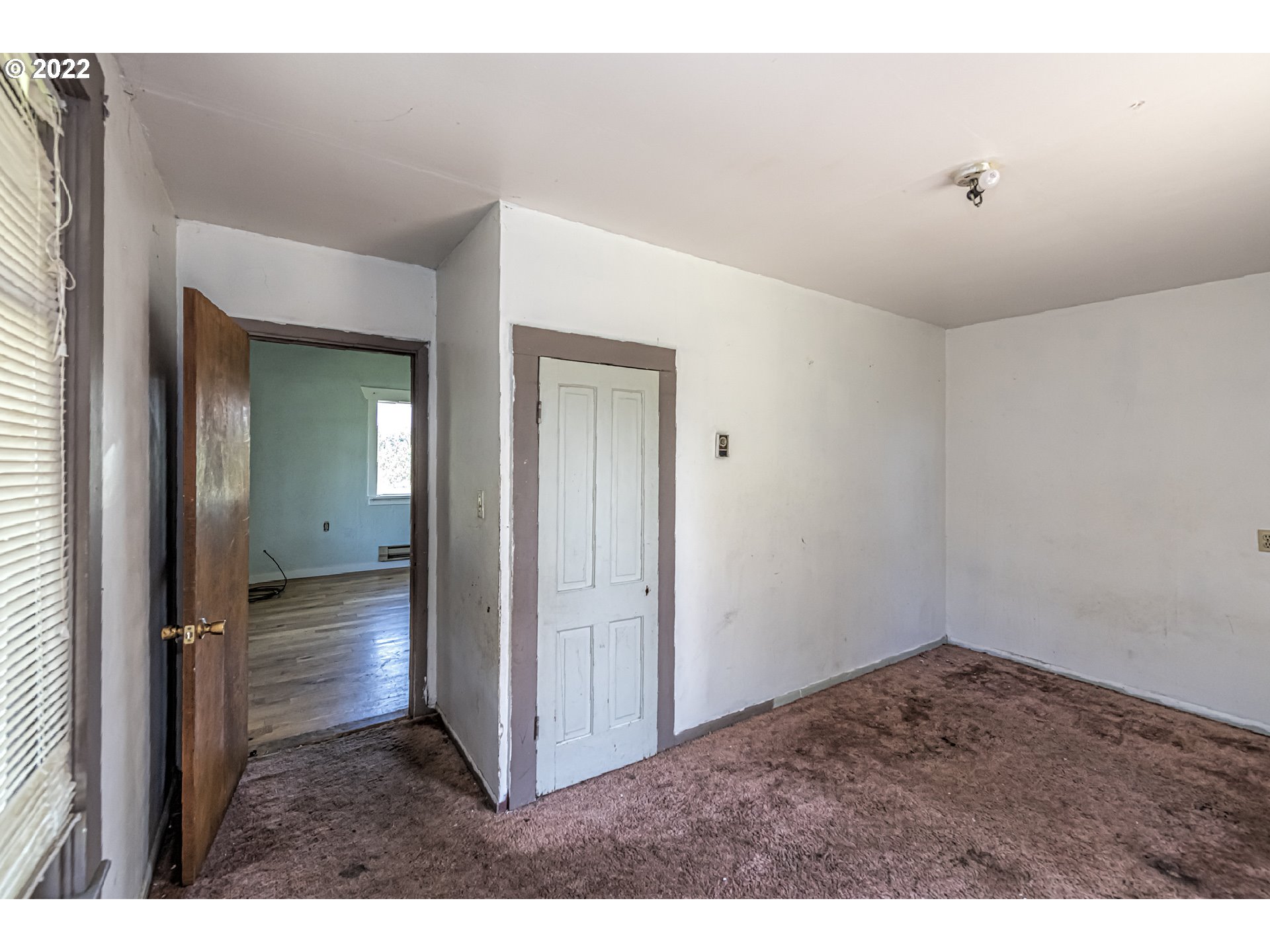 53486 Ruby Lane Milton Freewater, OR 97862 - Photo 15 of 27 a view interior of house and wooden floor
