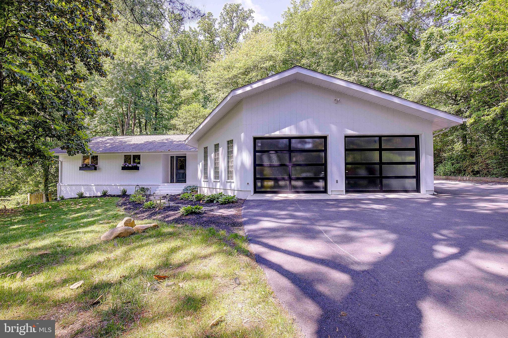 1668 Winchester Road Annapolis, MD 21409 - Photo 2 of 44 Front